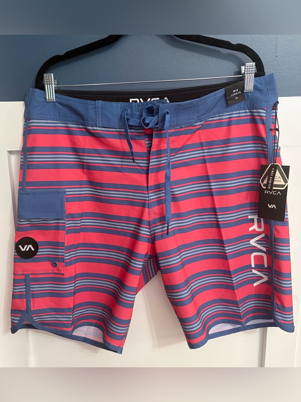 RVCA Men's Stretch 18" Outseam Boardshort Retro Pink Size 34 Stretch NWT
